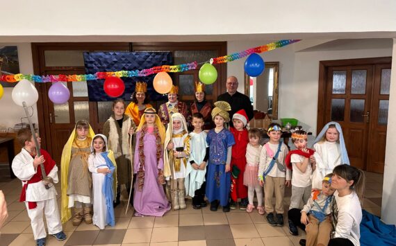 Bál svätých a biblických postáv